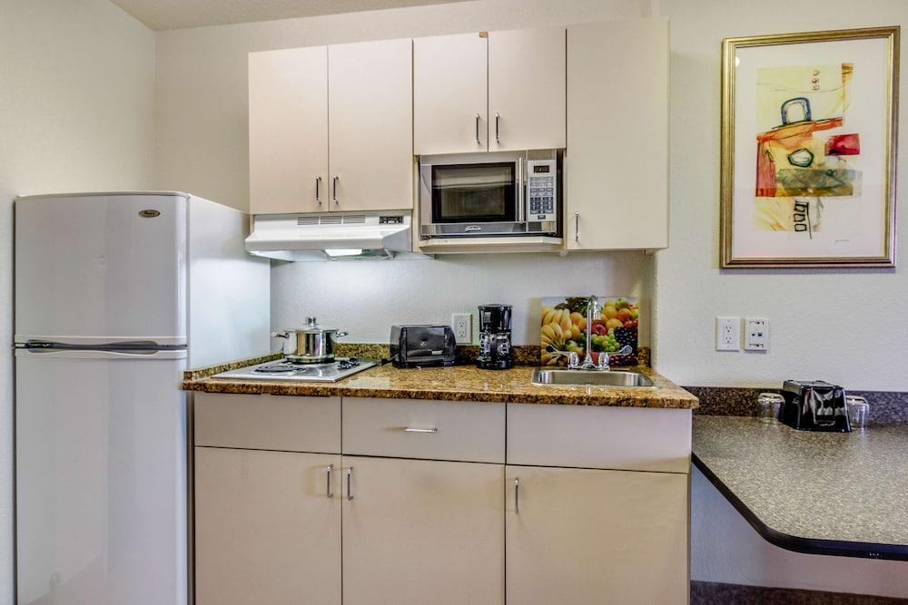 Motel 6-Saskatoon, Sk المظهر الخارجي الصورة