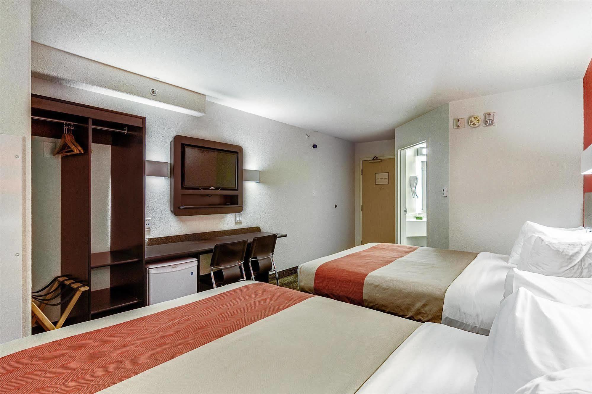 Motel 6-Saskatoon, Sk المظهر الخارجي الصورة